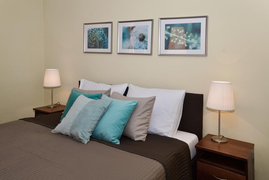 Pawlakowa Zagroda Hotel Grabiny-Zameczek Quarto foto